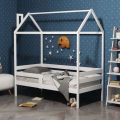 Детская кровать-домик из массива березы Соня-6 (Белый/Лак) в Покачах - pokachi.mebel24.online | фото