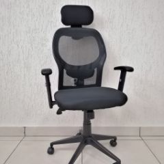 Кресло Barneo K-128 для персонала (черная ткань черная сетка) в Покачах - pokachi.mebel24.online | фото