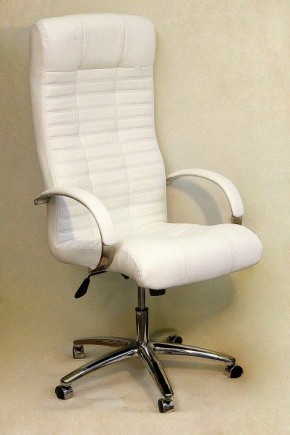 Кресло для руководителя Атлант КВ-02-131111-0402 в Покачах - pokachi.mebel24.online | фото 3